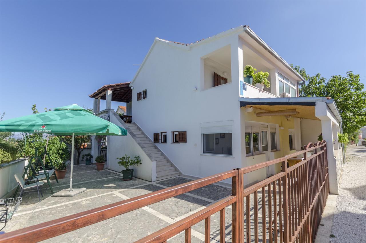 Apartments Denis Supetar Dış mekan fotoğraf